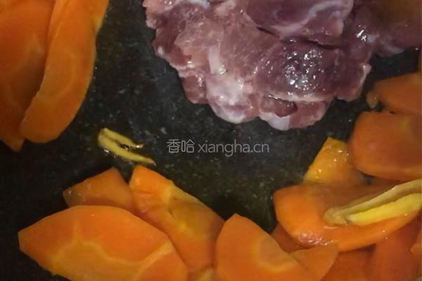 广东－胡萝卜炒肉的做法图解8