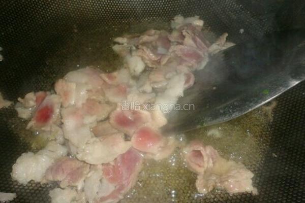 洋葱炒肉的做法图解3