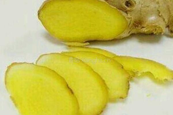 香菇清炖鸡腿汤的做法图解2