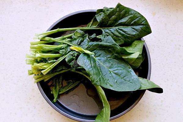 虾皮菠菜鸡蛋汤的做法图解1