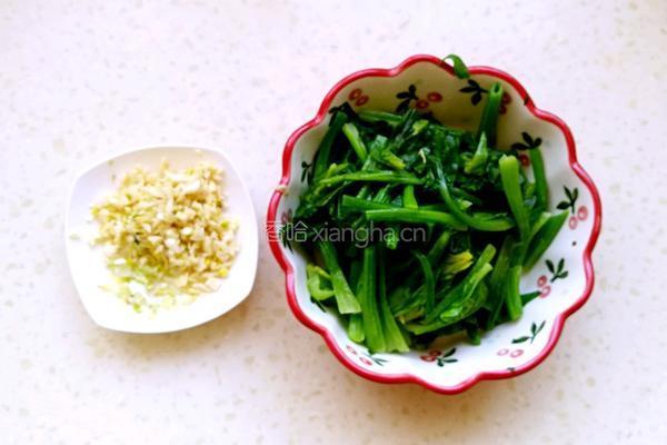 蒜蓉菠菜的做法图解4