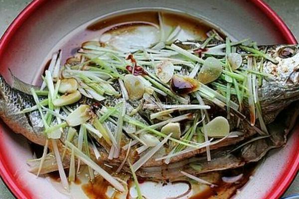 葱油黄花鱼的做法图解5