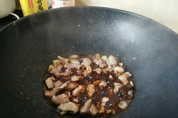 莲藕炒肉的做法图解4