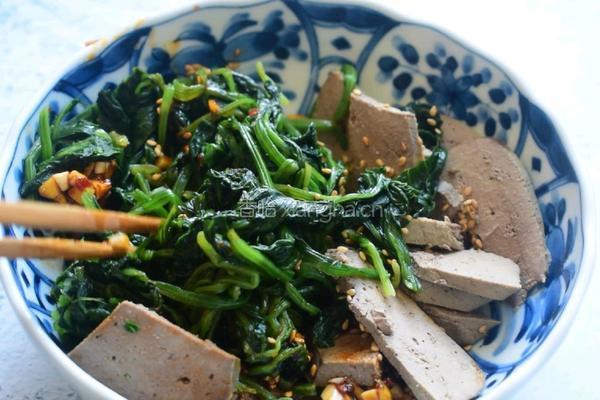 凉拌菠菜猪肝的做法图解8