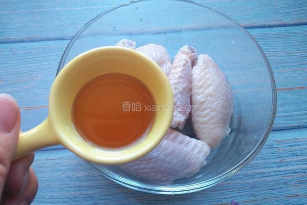 酱香鸡翅的做法图解1