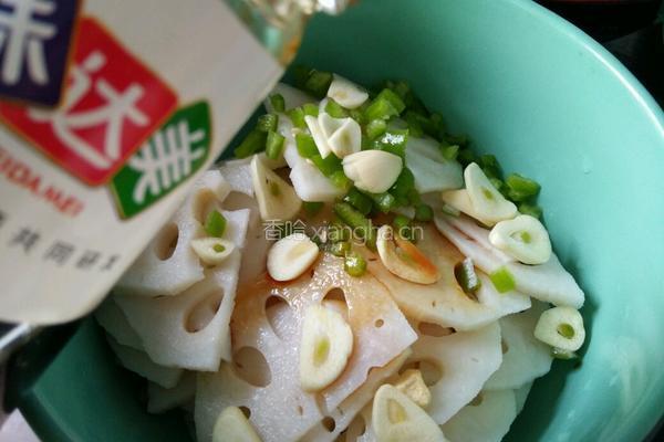 凉拌麻辣藕片的做法图解4