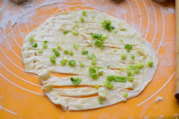 葱油饼的做法图解5