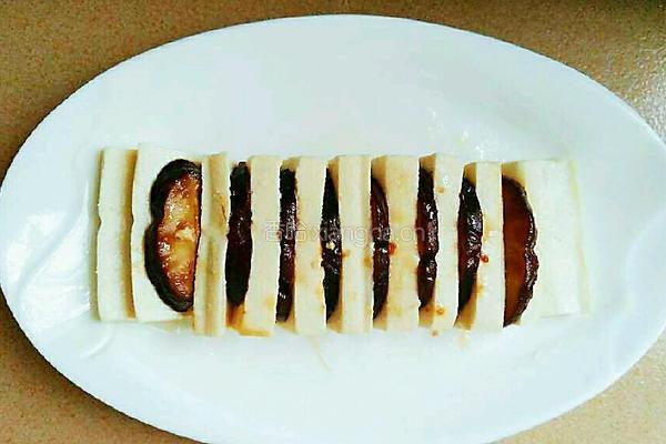 煎香菇片蒸豆腐的做法图解5