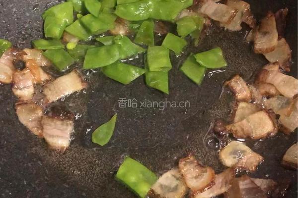 四川－腊肉炒饭的做法图解3