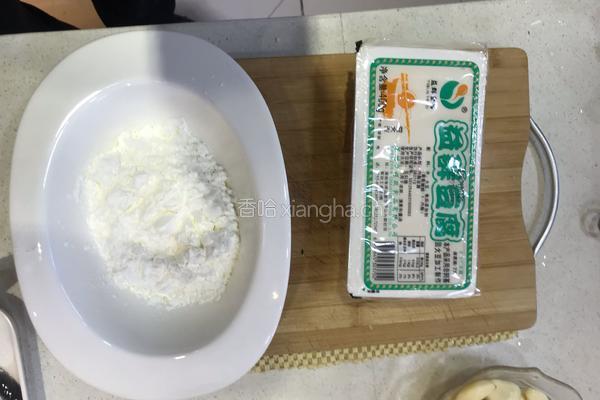 黑椒脆皮豆腐的做法图解1