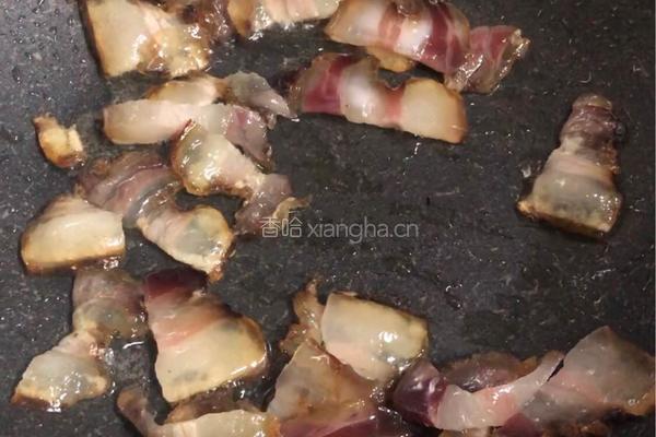 粤式－荷兰豆香菇炒腊肉的做法图解3
