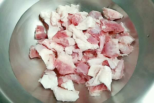 番茄烧牛腩的做法图解3