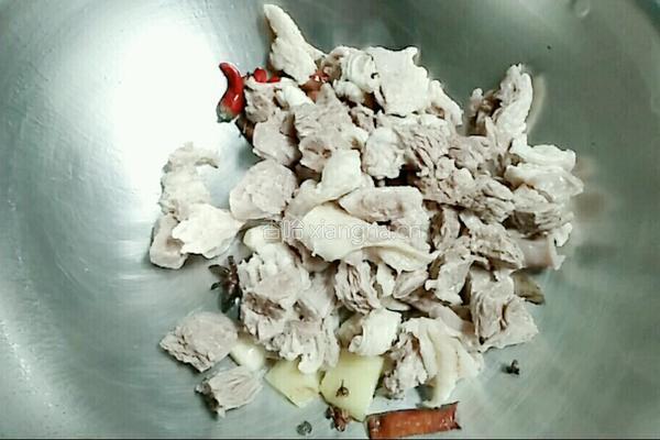 番茄烧牛腩的做法图解6