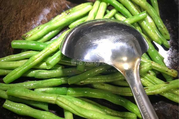 土豆炖豆角的做法图解5