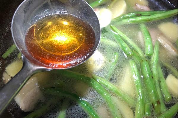 土豆炖豆角的做法图解10