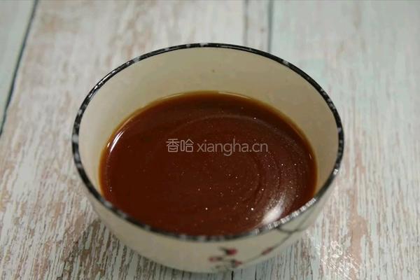香菇胡萝卜烧腐竹的做法图解3