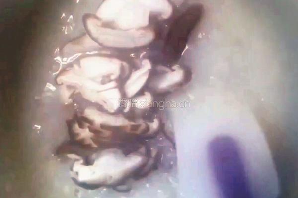 粤式-香菇鲍鱼粥的做法图解11