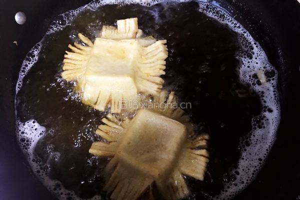 糖醋菊花豆腐的做法图解7