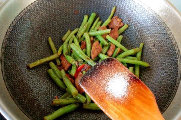 肉炒四季豆的做法图解7