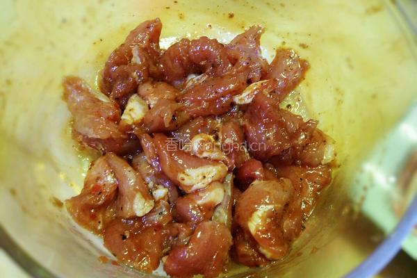 香辣牙签肉的做法图解3