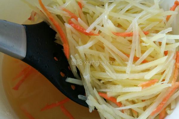 鱼香土豆丝的做法图解2