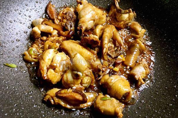 香菇鸡肉的做法图解5
