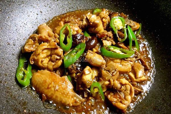 香菇鸡肉的做法图解6