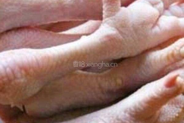 红烧鸡爪的做法图解1