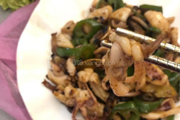 腊味豉椒炒鲜鱿的做法图解9