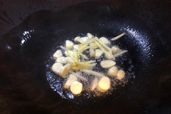 香菇蒸鸡的做法图解6