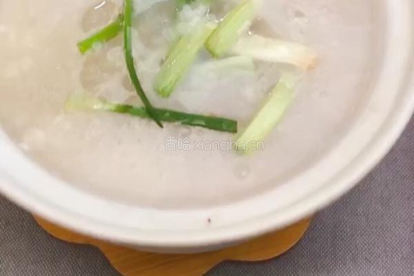 鲜鱿瘦肉粥的做法图解8