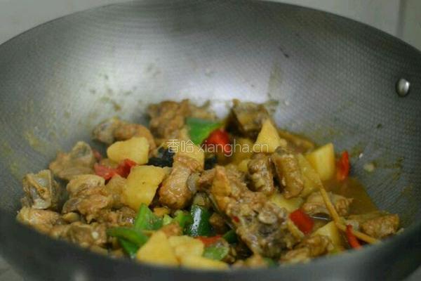 土豆炖排骨的做法图解10