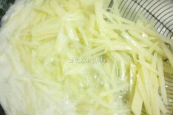 炝拌土豆丝的做法图解2