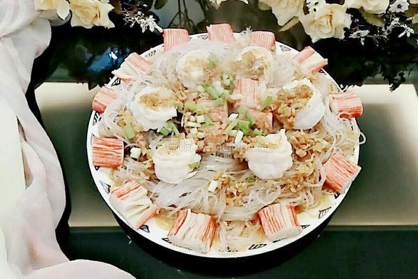 蒜蓉粉丝蟹柳蒸虾的做法图解8