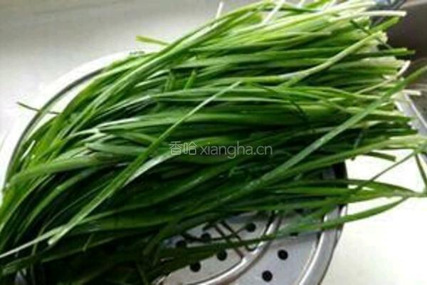 腌制韭菜的做法图解1