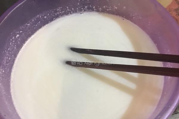 广州西关名点心马蹄糕的做法图解1