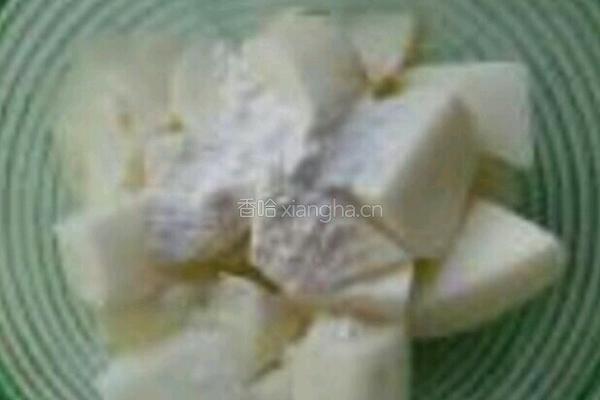 拔丝山药的做法图解2