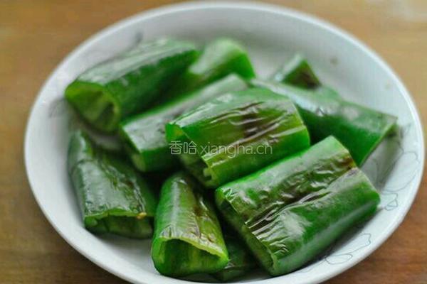 生煎虎皮辣椒的做法图解5