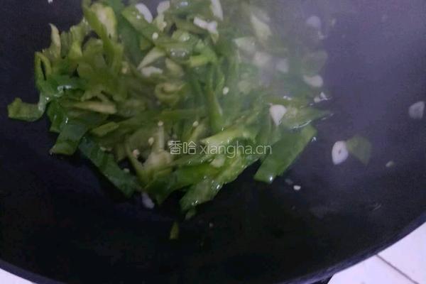 青椒炒豆皮的做法图解5