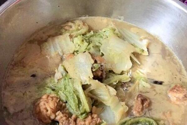 手撕白菜炖酥肉
