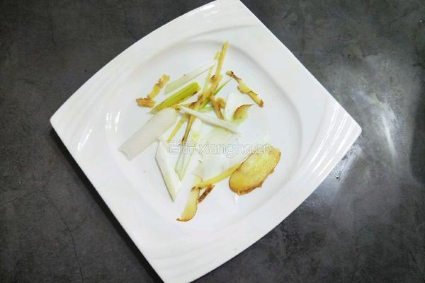清蒸多宝鱼的做法图解6