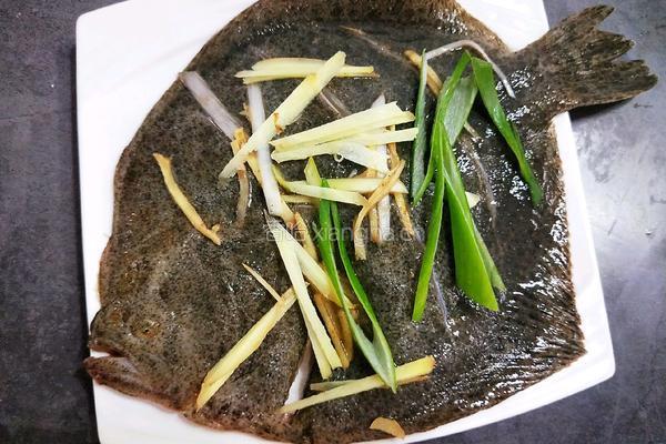 清蒸多宝鱼的做法图解7