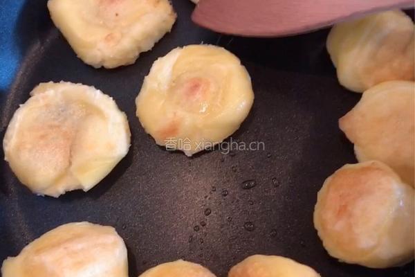 香煎黏豆包的做法图解4