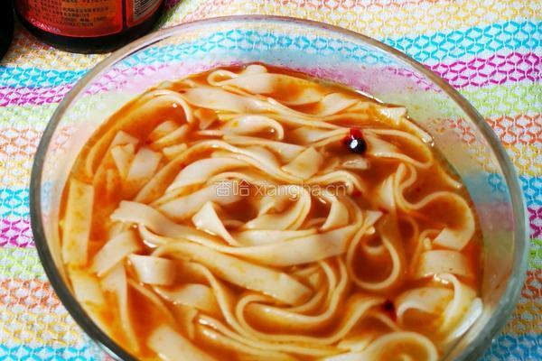 八分钟速食之微波炉煨河粉