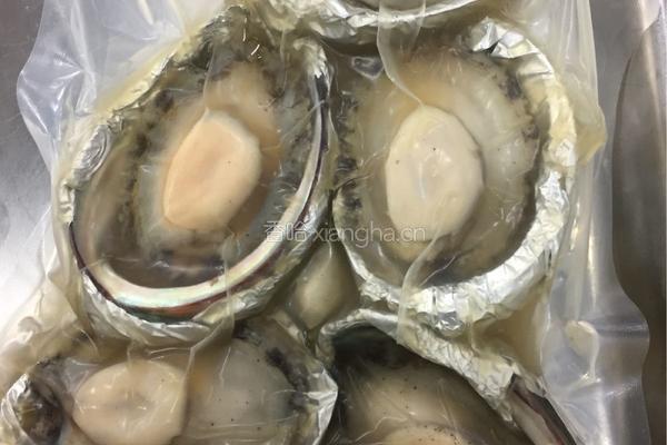 冬菇鲍鱼蒸滑鸡的做法图解4