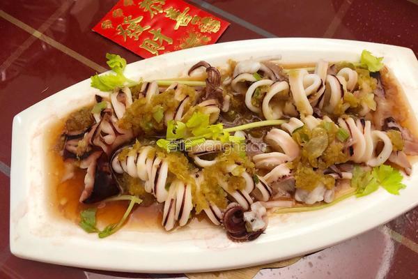 蒜蓉蒸鲜鱿鱼的做法图解10