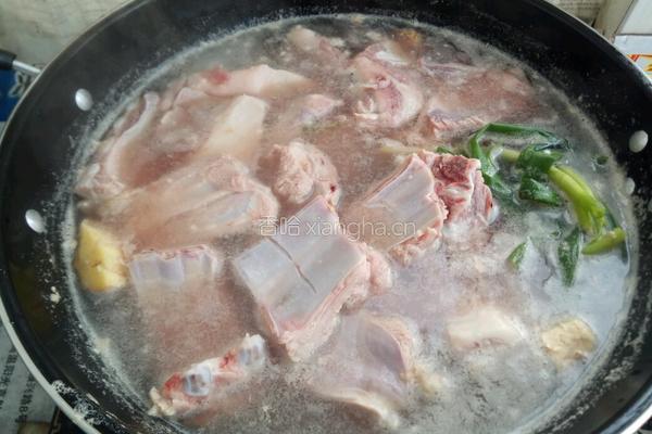 红焖羊排的做法图解2
