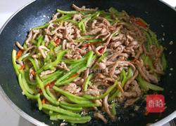 新文美食 尖椒肉丝的做法图解13