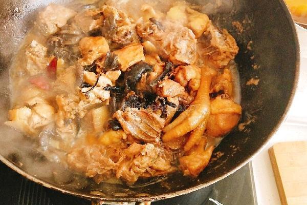 小鸡炖蘑菇的做法图解5