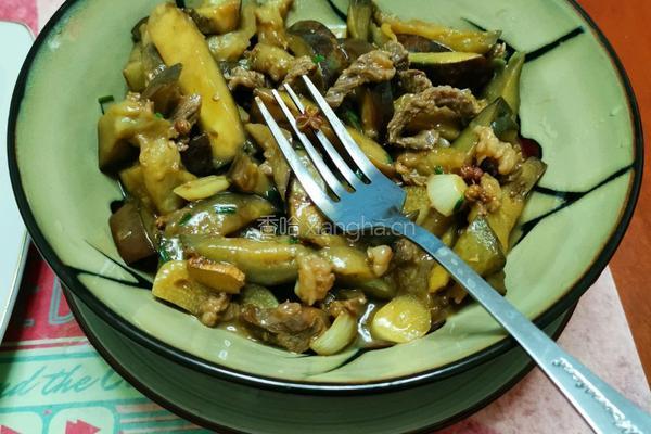 茄子炒牛肉的做法图解4